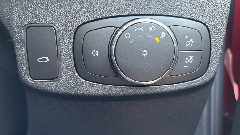 Ford Focus 1.0 EcoBoost Hybrid mHEV 155 Active X 5dr Auto Petrol Hatchback